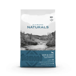 Diamond Naturals Skin and Coat All Life Stages Dog Formula Rich in Salmon and Potato Dry Dog Food