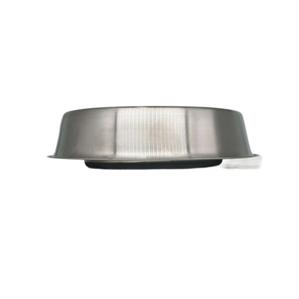Anti-Ant non-slip silicone base dog bowl made with premium stainless steel for pet dining comfort.