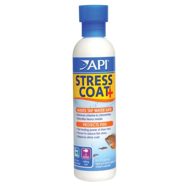 API Stress Coat All-in-One Water Conditioner bottle removes chlorine, protects fish, and contains Aloe Vera for healing.