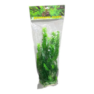 Aquarium Plastic Plant 017522 in packaging, adding greenery to fish tanks for a non-toxic aquatic habitat.