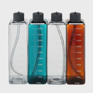 Chihiros 4 dosing containers for liquids, each 450ml, featuring a sturdy design for accurate measurement and dispensing.