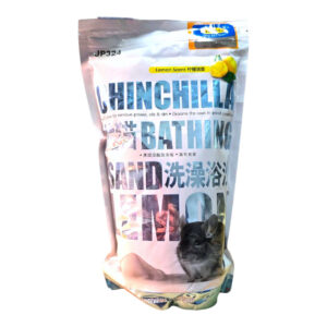 Chinchilla Bathing Sand 2kg with lemon scent, ideal for keeping chinchilla fur clean and healthy.