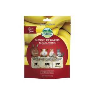 Oxbow Simple Rewards Banana Treats 30g bag for small pets like rabbits, guinea pigs, and chinchillas, featuring freeze-dried bananas.