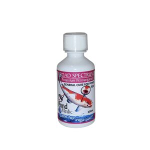 Pond Medic Broad Spectrum medication bottle for treating fish ailments and clearing pond water, 200ml.