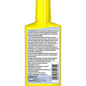 Tetra AquaSafe 250ml water conditioner bottle, protects fish and plants, reduces stress during water changes.
