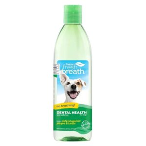 Tropiclean Fresh Breath Water Additive for Dogs 473ml, promotes dental health without brushing, helps reduce plaque and tartar.