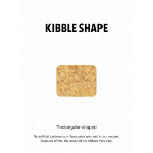 Rectangular-shaped kibble of Ultra Cat Optimal Balance Adult in a natural color, highlighting no artificial additives.