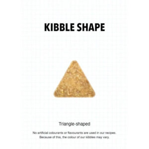 Triangle-shaped kibble for Ultra Dog Superwoof Large Puppy promoting healthy digestion and strong teeth.