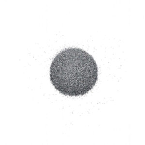 Gray natural substrate for aquariums and terrariums, ideal for creating beautiful aquascapes.