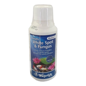 Waterlife Medizin P bottle for treating White Spot and fungus in garden ponds, safe for fish and plants.